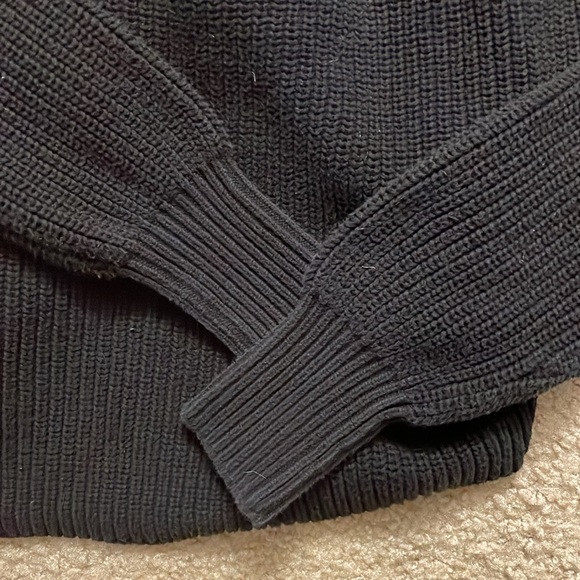 Loft twist back sweater- black - Picture 7 of 7